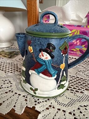 Yankee Candle Blue Snowman Ceramic Wax Melt Teapot with Green Trim